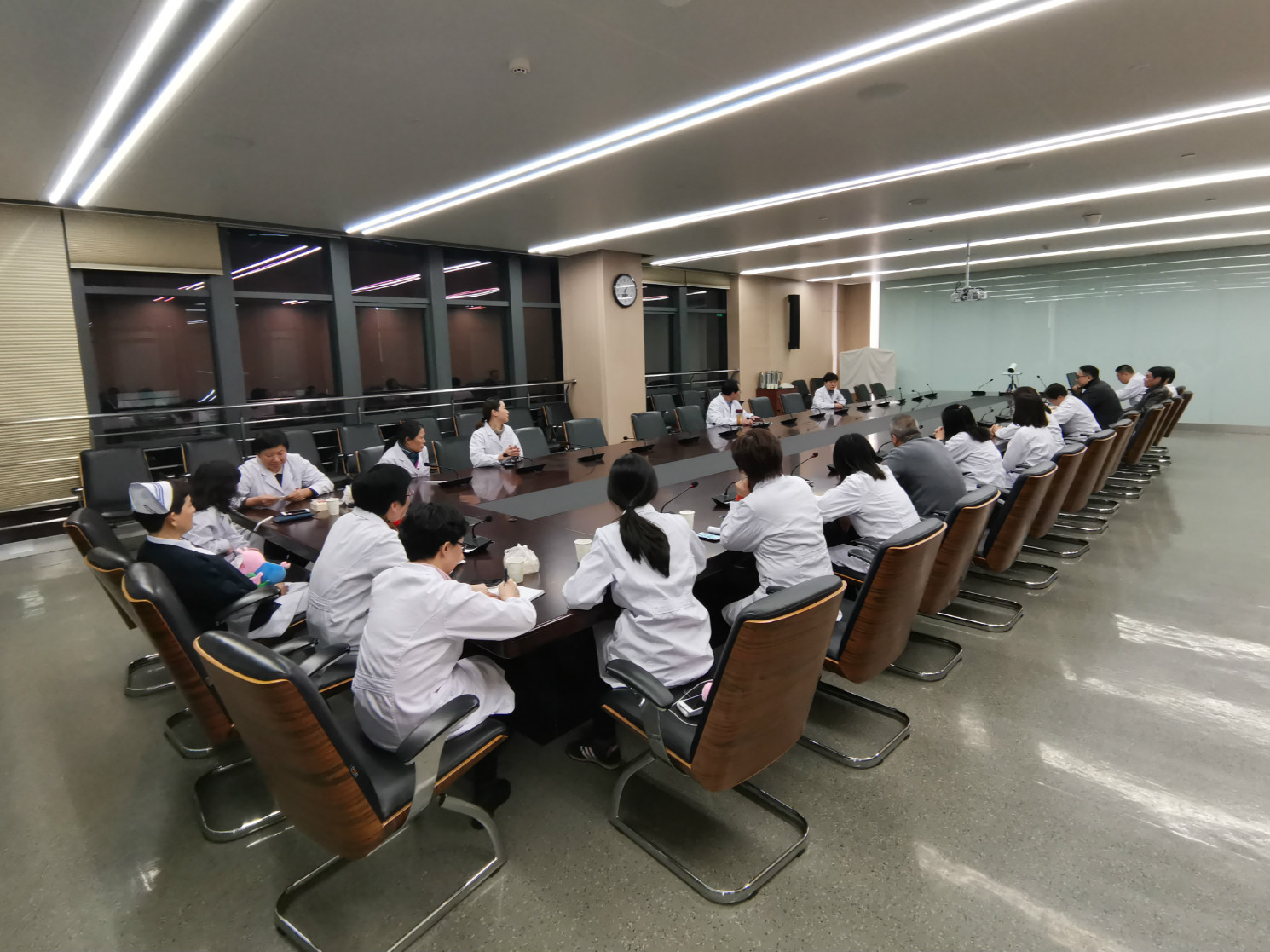 节前廉政集体谈话