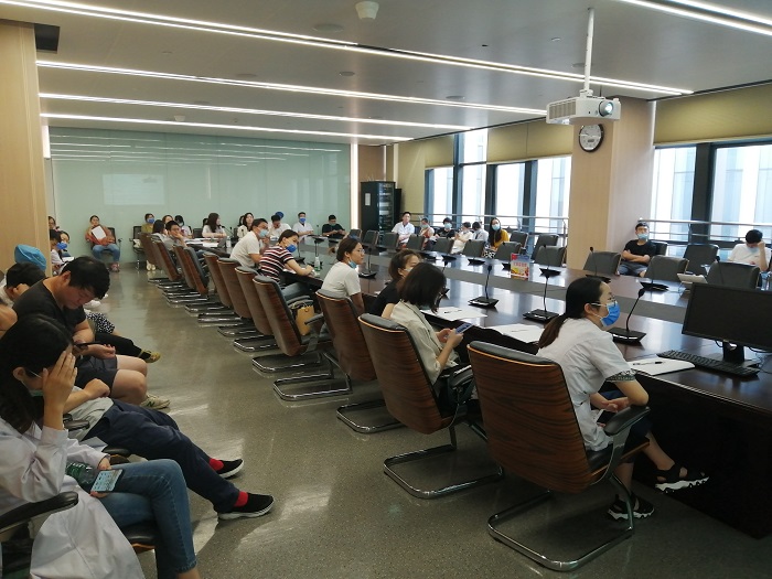 会场照片.jpg 会场照片.jpg