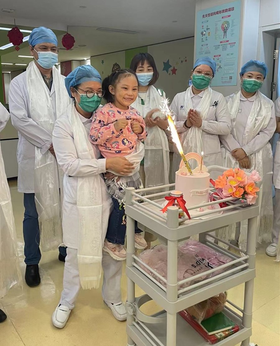 格桑花开春风扬，天使足迹赞花香